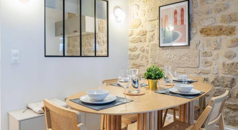 Apartment with hot tub & sauna | Near Notre-Dame de Paris in Montrouge