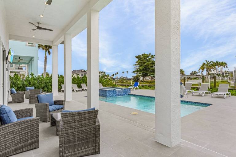 House  Punta Rassa