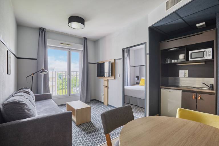 Family-friendly condo with terrace | Pet-friendly — photo 4
