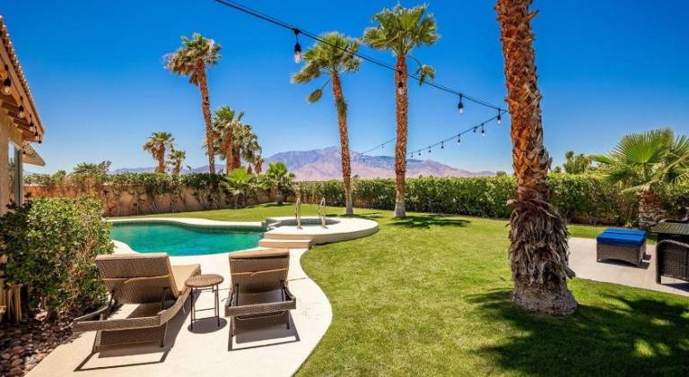 Fully equipped beautiful house with barbecue, garden & private pool | Perfect for remote work | Dogs allowed — photo 5