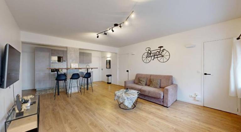 Fully equipped wonderful rental apartment | Pets are welcome in Bagnolet