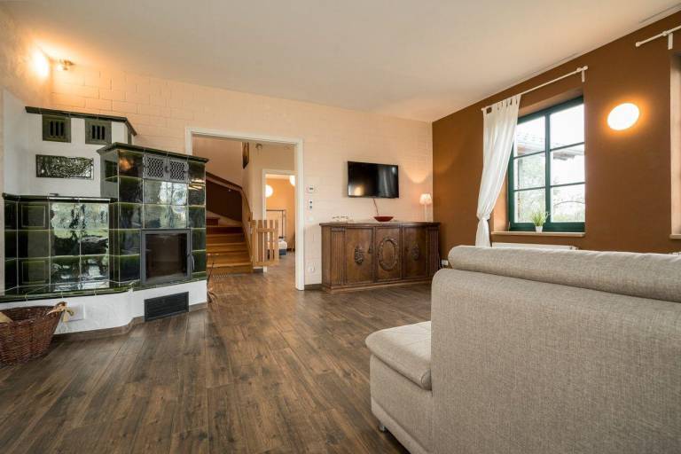 Child-friendly vacation home with garden, patio & BBQ | Garden view | Dogs allowed — photo 4
