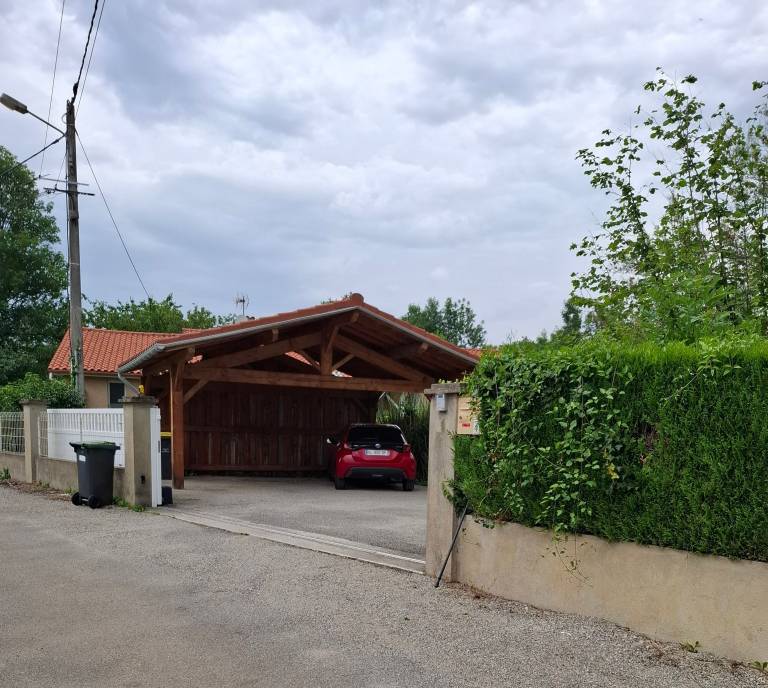 Studio Apartment 'Jardin Fleuri - Proche Foix' with Mountain View, Private Terrace and Wi-Fi — photo 4