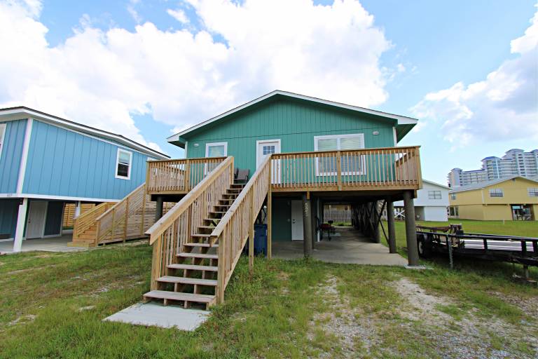 Child-friendly vacation home with patio & grill | Next to the beach | Pet-friendly — photo 2
