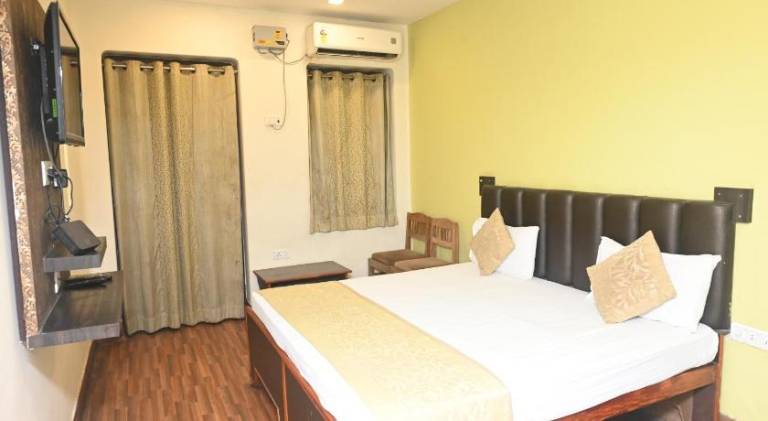 Hotel Gokul Grand — photo 5