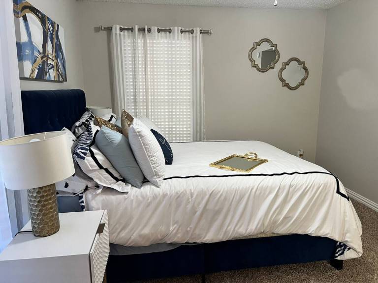 Holiday apartment with pool — photo 3