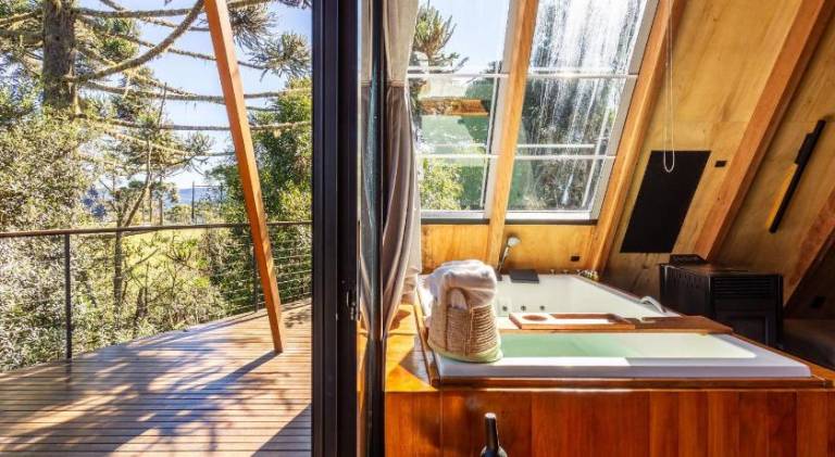 Beautiful chalet with hot tub | Good for workation | Pet-friendly — photo 4