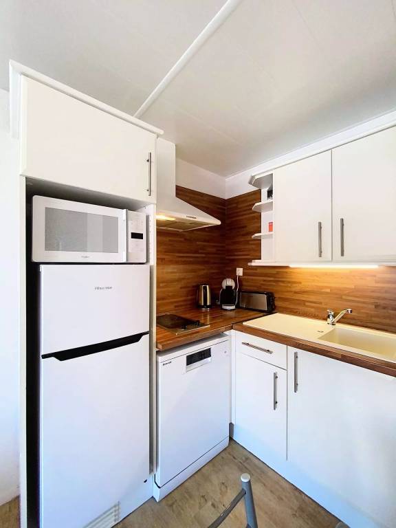 Apartment with garden & private pool | Next to the beach | Pets are welcome — photo 3