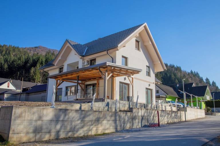 Apartma  Praprotno
