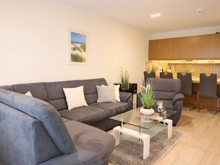 Ferienwohnung mit Pool in Westerland, Sylt f&uuml;r max. 4 Personen