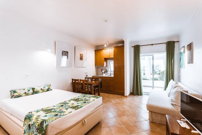 Quinta Velha Pool&Terrace Flat15 — photo 2
