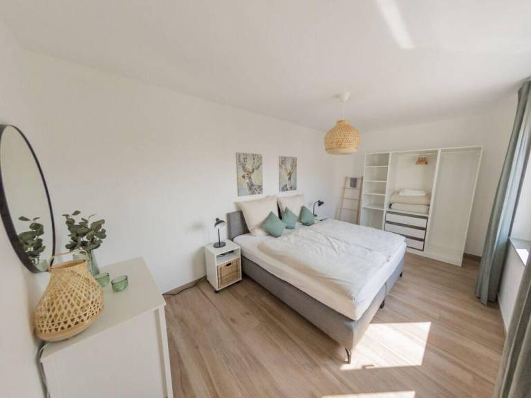 Vacation home with terrace — photo 2