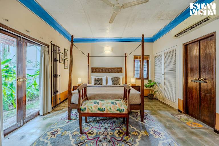 Spacious villa with pool, barbecue & hot tub | Pets allowed — photo 2