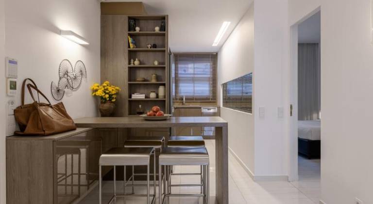 Fully equipped pleasant holiday apartment with patio | Next to Acropolis of Athens | Pets are welcome — photo 4