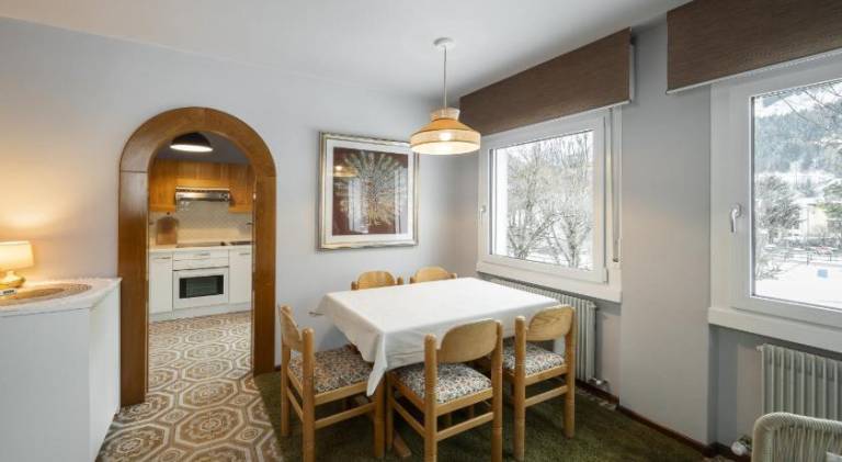Holiday apartment with 3 rooms for 5 persons in Moena