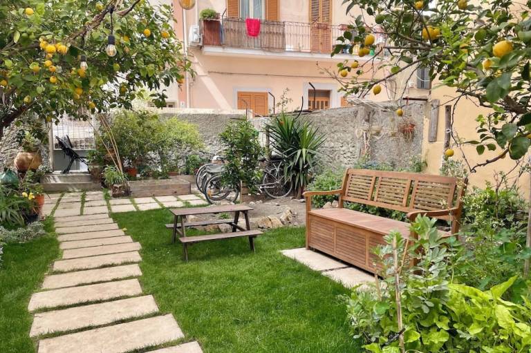 Bed & Breakfast  Roccalumera