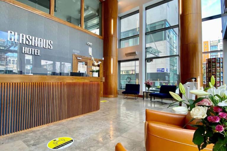 Glashaus Hotel