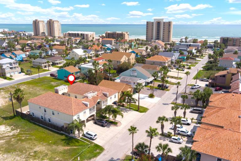Condo with pool | Sea view in South Padre Island, TX