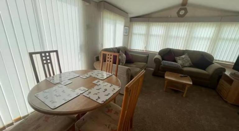 6 Berth Caravan Skegness Highfields and the Haven — photo 3