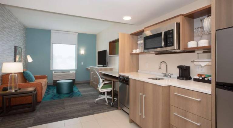Home2 Suites by Hilton Omaha UN Medical Ctr Area — photo 4
