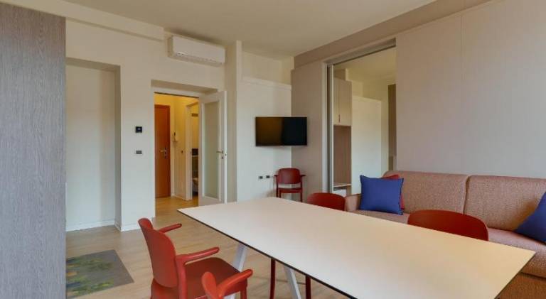 Serviced apartment with 3 rooms for 7 persons — photo 5