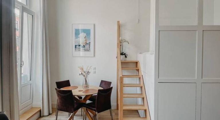 Apartment | Near Palais des Beaux-Arts de Lille — photo 4