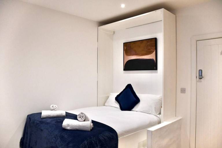 211 - The Beach House - The Kove — photo 5