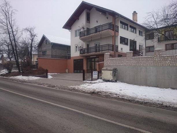 hiša  Tuzla