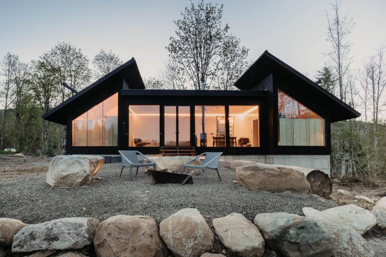 Maple Falls Cabin &ndash; The Refuge at Kulshan