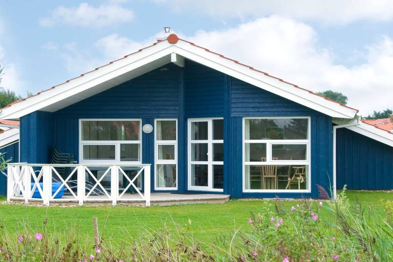 Ferienhaus mit Hund in Norderteil, Niedersachsen fuer max. 6 Personen