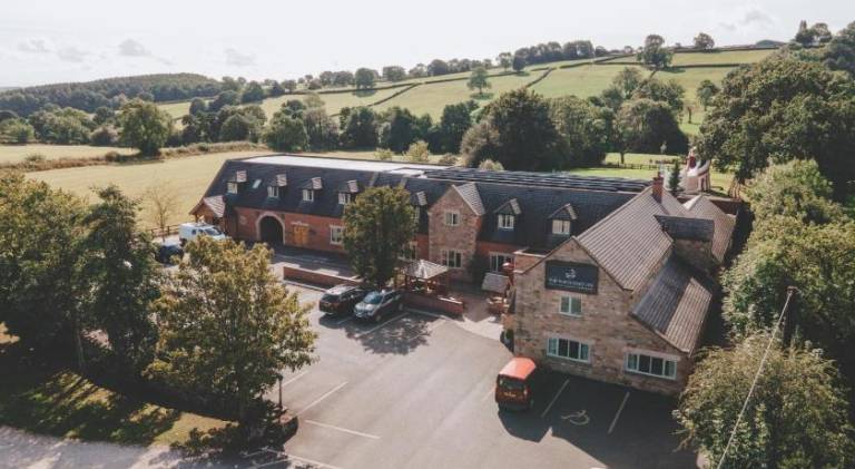 Bed and breakfast  South Wingfield