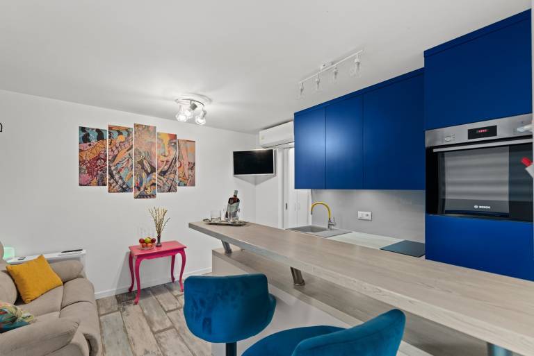 Holiday apartment with patio — photo 2