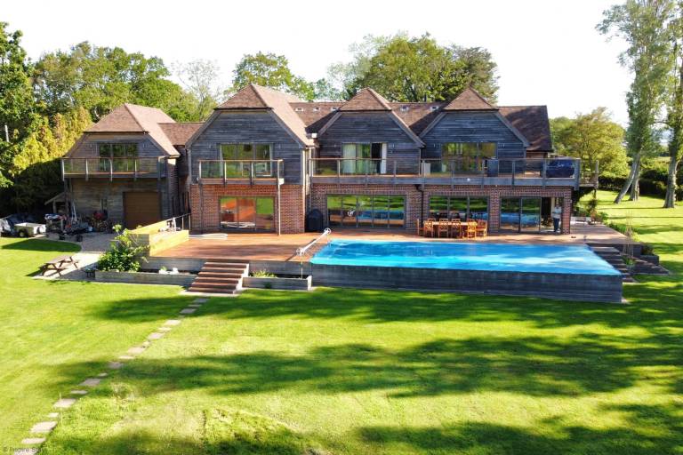 Cottage  Southbourne