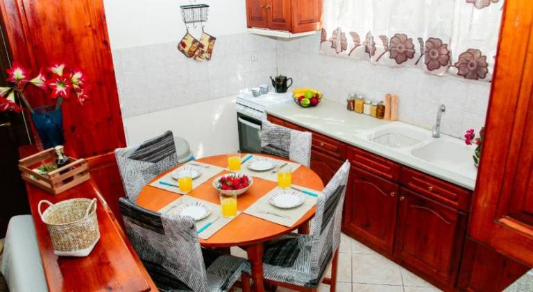 Sette Isole Countryside Retreat Near Egremni Beach — photo 3