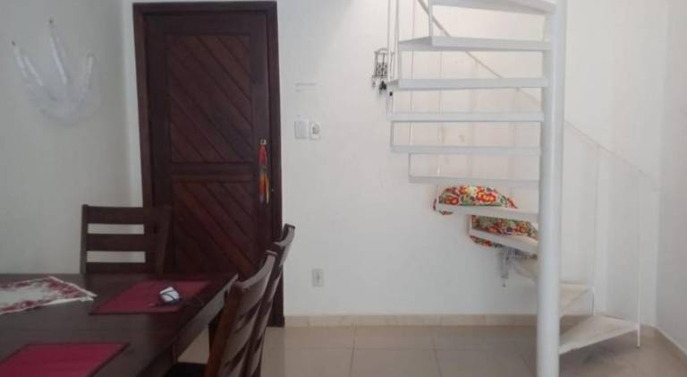 Apartment with pool — photo 5