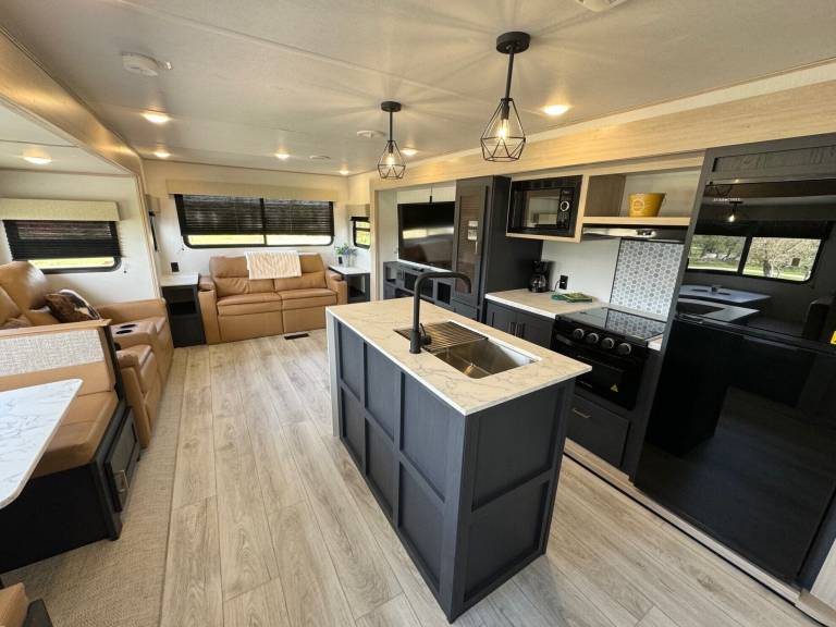 Mobile home Lake Buchanan