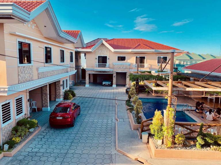 Charming villa with pool | Pets are welcome — photo 3
