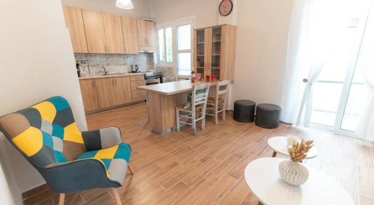 Beautiful holiday apartment with yard & terrace | Close to the beach | Pets are welcome — photo 2