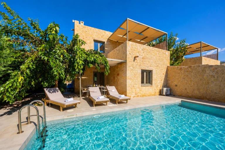Villa Stoupa