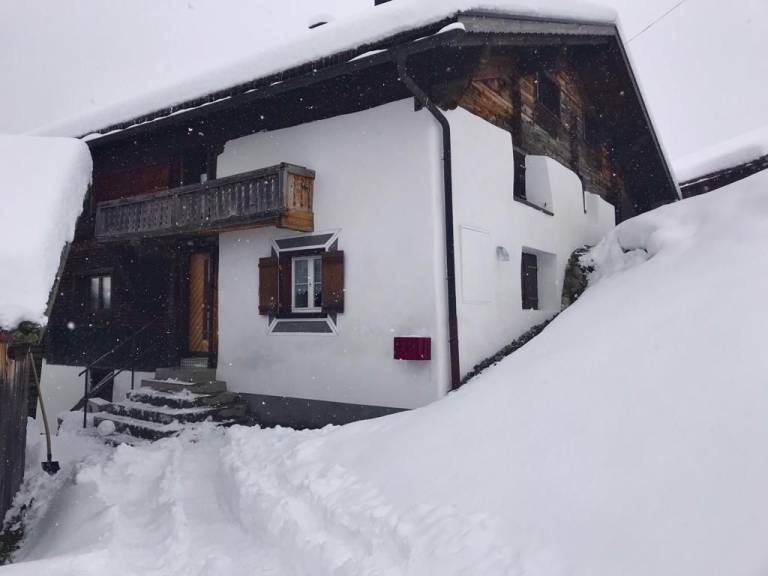 Ferienwohnung Curaglia