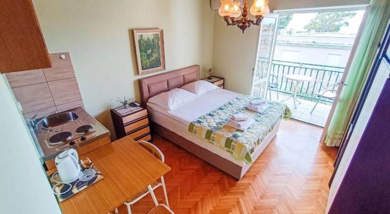 Apartments Ines - 15 meters from the beach — photo 2