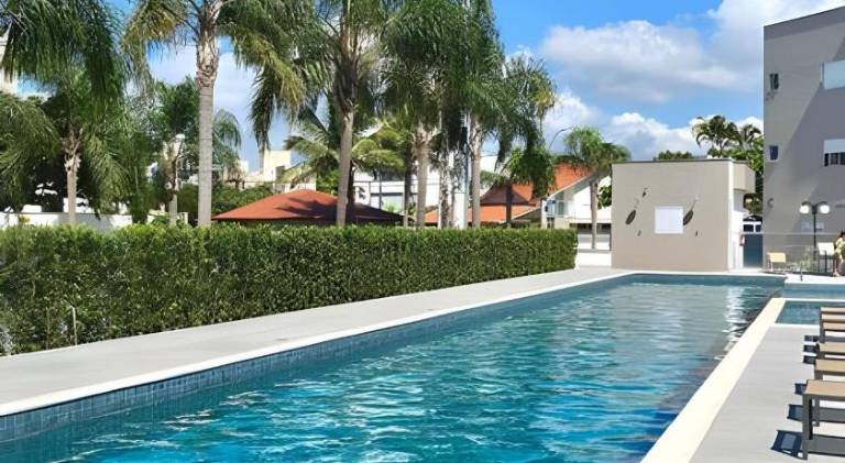 House with pool — photo 3