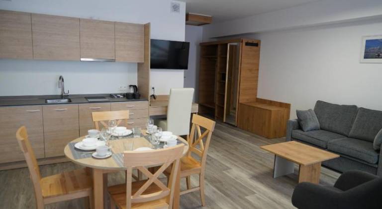 Serviced apartment for 5 persons — photo 2