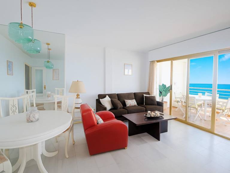 Apartment with patio | Sea view — photo 4