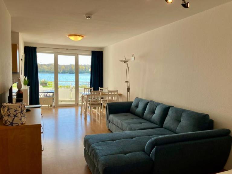 Fully equipped rental apartment | Water view | Beach nearby | Dogs allowed in Heiligenhafen