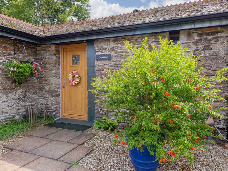 Children-friendly charming cottage with garden & patio | Beach view | Dogs allowed — photo 2
