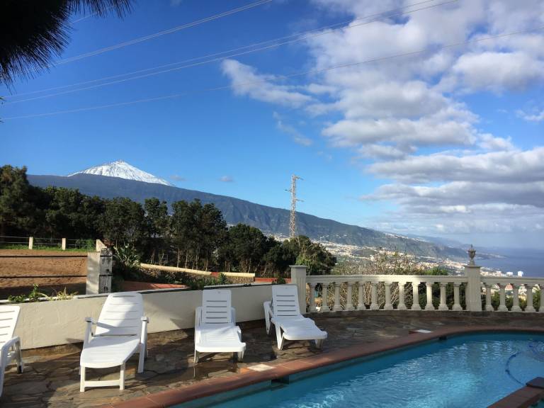 Ferienwohnung mit Pool in Santa Úrsula, Teneriffa f&uuml;r max. 2 Personen