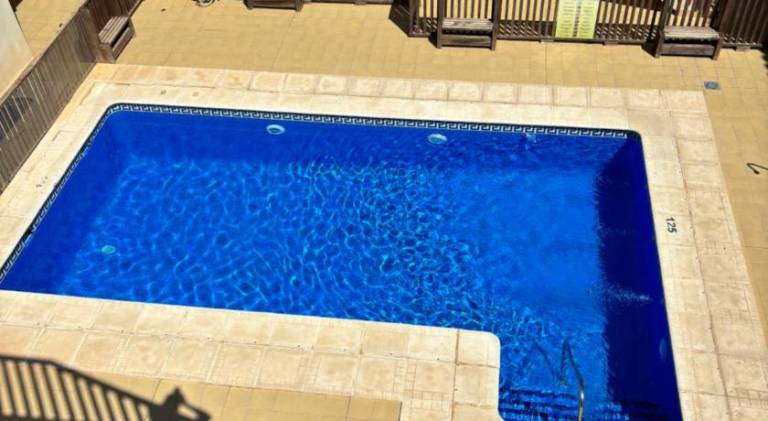 Holiday apartment with pool — photo 5