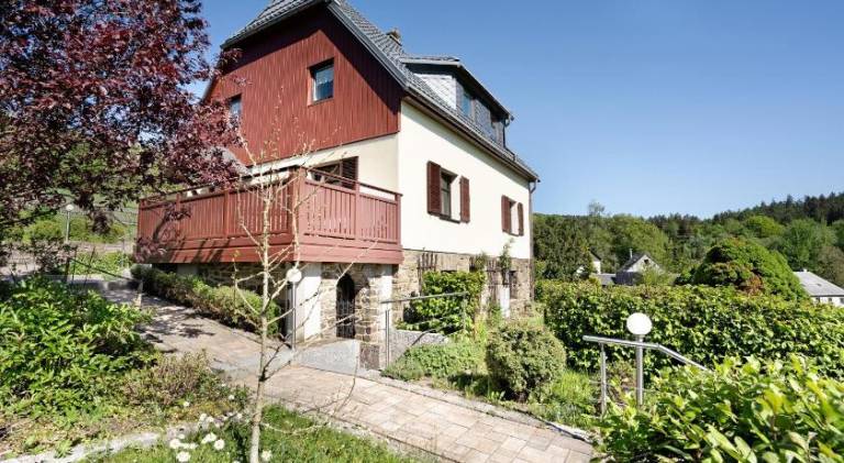 140 m&sup2; Ferienhaus