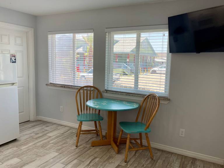 Beachgate CondoSuites and Oceanfront Resort — photo 3